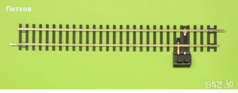 Захранваща релса с букса за влакче мащаб H0, PIKO A-track, снимка 1