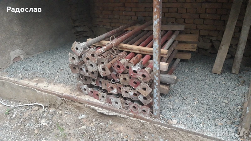 Продавам шпризи , хунебеци , метални подпори , снимка 1