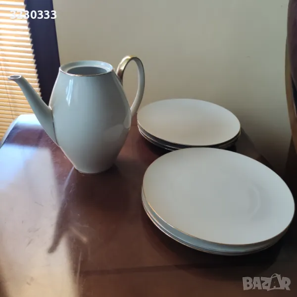 Порцеланов чайник , снимка 1