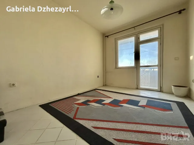 ЧЕТИРИСТАЕН, ПРОСТОРЕН АПАРТАМЕНТ 133,7 м2+ 7,5 м2 изба, "Възраждане" 4, снимка 7 - Апартаменти - 55901316