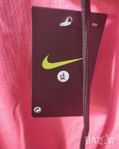 Нова Спортна горница Nike - Dri-FIT , снимка 2 - Блузи с дълъг ръкав и пуловери - 42671578