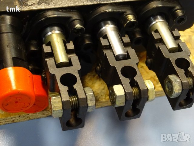 хидравличен разпределител Rexroth 900 357 Hydraulic control valve, снимка 11 - Резервни части за машини - 35322034