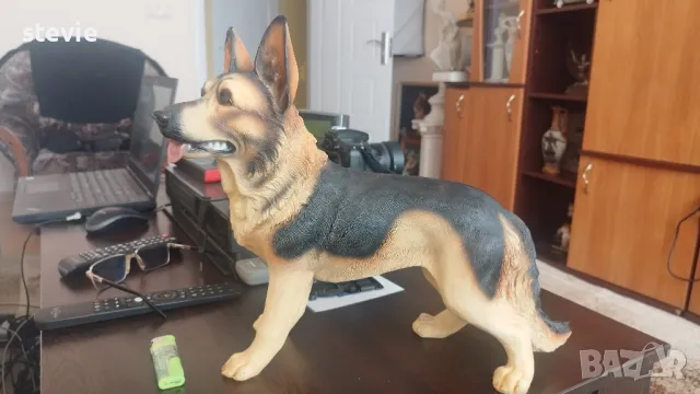 Градинска фигура на немска овчарка, снимка 2 - Колекции - 50341020