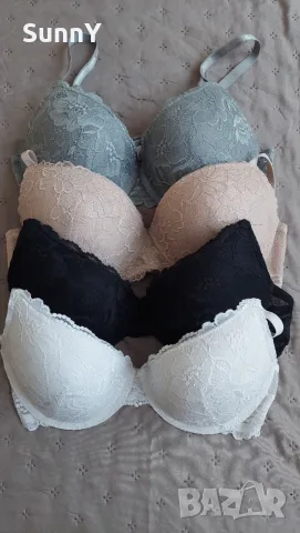 Комплект сутиени, снимка 4 - Корсети, бюстиета, топове - 56470039