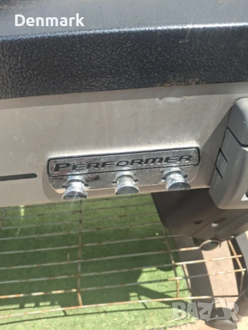 Барбекюта на дървени въглища Weber , снимка 6 - Барбекюта - 50740939