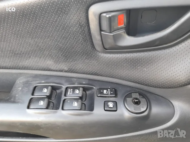 Hyundai Tucson 2.0TD, снимка 8 - Автомобили и джипове - 56426698