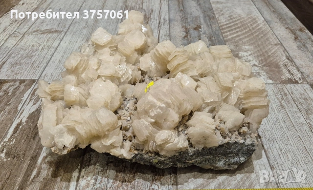 Естествени кристални друзи, снимка 3 - Колиета, медальони, синджири - 53239933