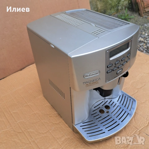 Кафемашина Delonghi Magnifica Automatic Cappuccino , снимка 3 - Кафемашини - 53898006