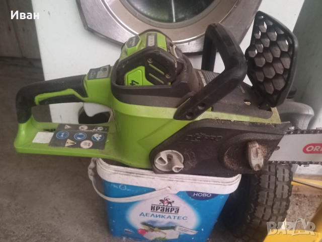 акумулаторна резачка , снимка 2 - Градинска техника - 51683229