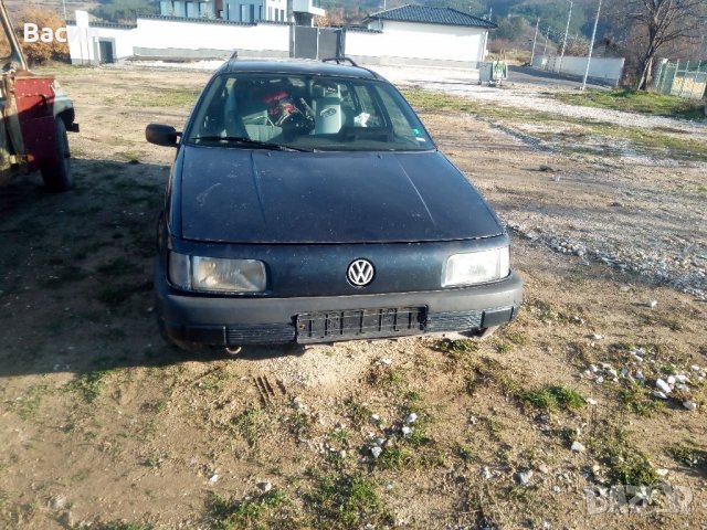 Продавам пасат б3 комби на части, снимка 2 - Автомобили и джипове - 34999682