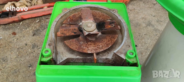 Дробилка за клони Viking GE 345, снимка 6 - Градинска техника - 52375545