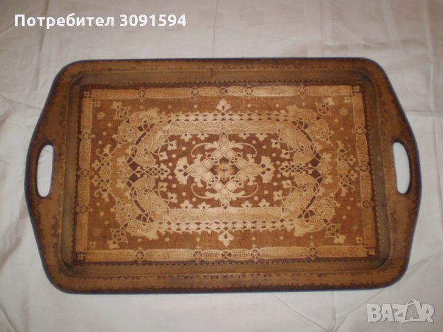 Стар Дървен Поднос За Сервиране Пирография