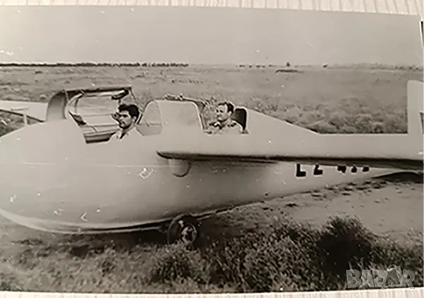 Стара снимка с български самолет , планер , авиация .