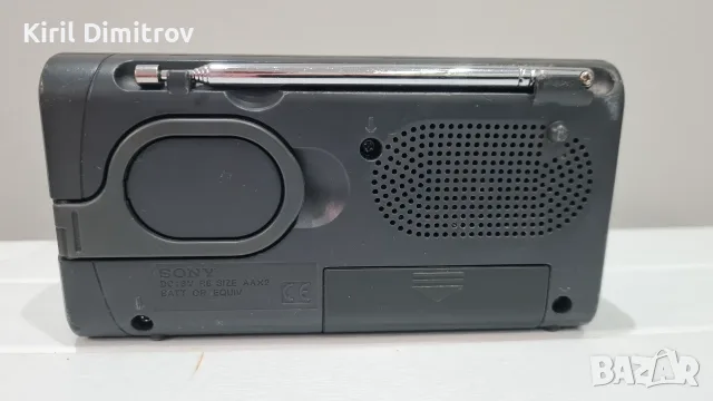 Джобно AM/FM радио SONY ICF-303, снимка 4 - Радиокасетофони, транзистори - 55981962
