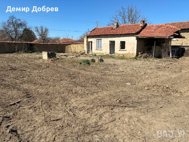 Не обитаема Къща С.Тулово, снимка 9 - Къщи - 53904022