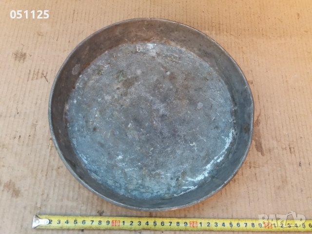 кована възрожденска тавичка - медна, калайдисана , снимка 4 - Антикварни и старинни предмети - 37491752