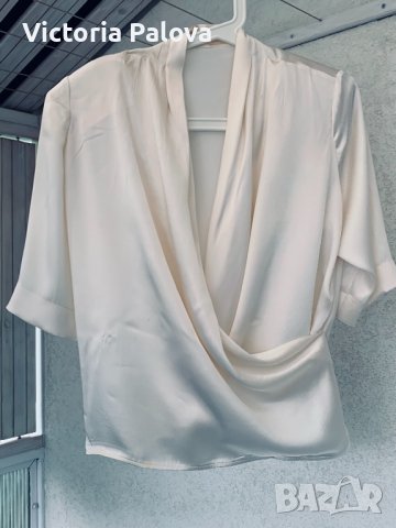 Прекрасна блуза кралска коприна, снимка 3 - Корсети, бюстиета, топове - 36830570