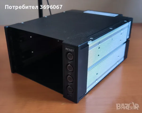 StarTech SATSASB3BK – 3x 3.5" SAS/SATA Hot-Swap Backplane