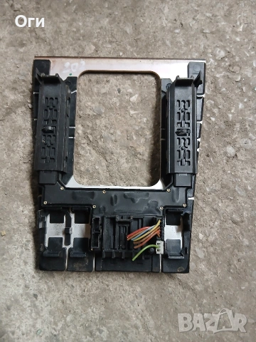 Бутони ел.стъкла за Мерцедес W202 , снимка 2 - Части - 54017341