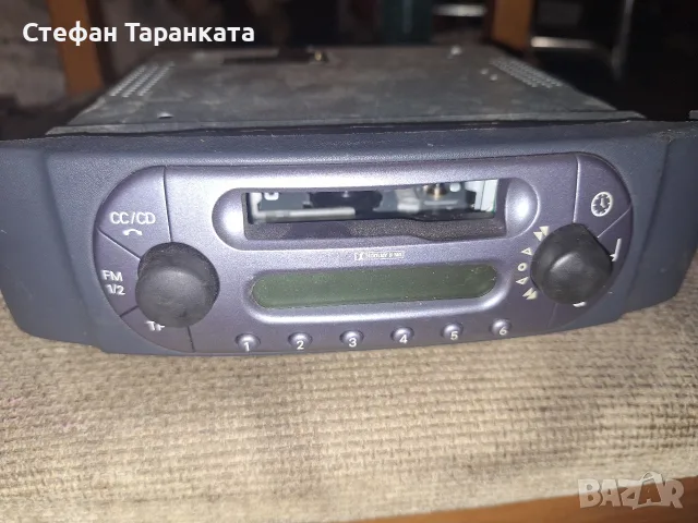касетофон за автомобил в незнайно състояние , снимка 2 - Радиокасетофони, транзистори - 56172778
