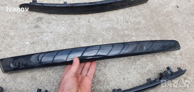 Лайсни предна броня с парктроник за бмв е81 е87 фейслифт  7182371 7182372 лява дясна лайсна bmw e81 , снимка 2 - Части - 40559021