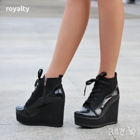 Боти на платформа - Лак, Велур, снимка 2 - Дамски боти - 49197134