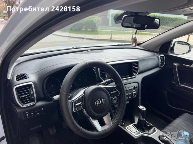 Продавам Кия Спортидж, снимка 7 - Автомобили и джипове - 51781581