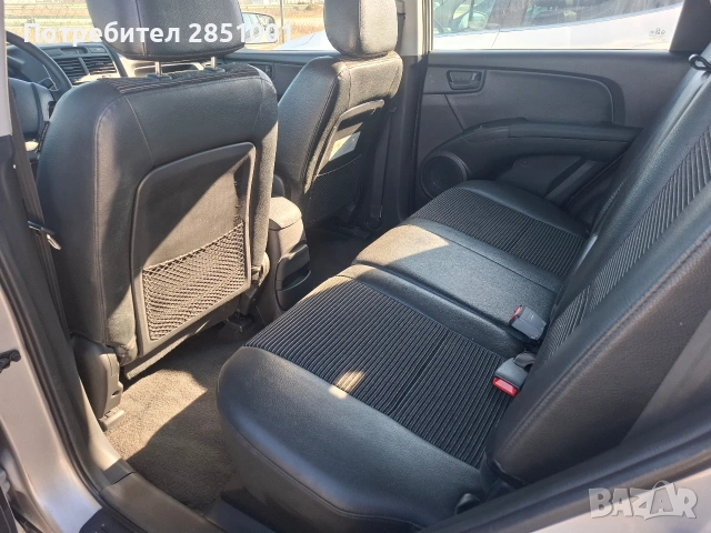 Киа Спортаж, снимка 16 - Автомобили и джипове - 53256782