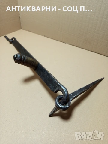 Комплект Соц Старо Ръчно Ковано Резе За Врати Порти., снимка 13 - Антикварни и старинни предмети - 50842291