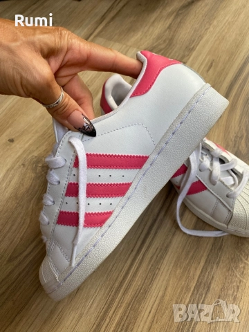 Оригинални кецове ADIDAS Superstar! 36 н, снимка 6 - Детски маратонки - 51858376