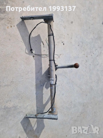 Теглич за Mercedes Е210 , снимка 2 - Части - 54158145