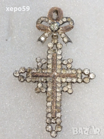 Стар антикварен кръст(медальон)Франция,19век.сребро и злато/каталожна цена 1600$/, снимка 6 - Антикварни и старинни предмети - 52681269
