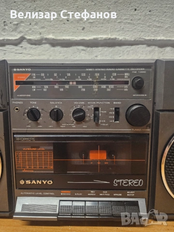 Касетофон SANYO M9811L , снимка 3 - Радиокасетофони, транзистори - 53330462