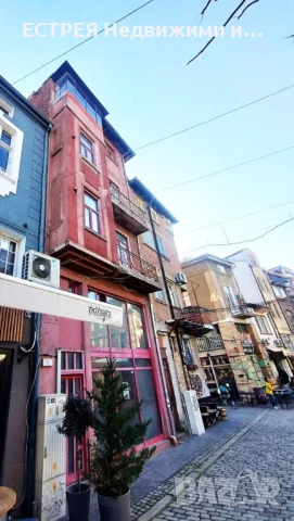 Пет етажна самостоятелна къща в Капана, снимка 2 - Къщи - 50565253