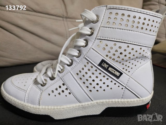 Оригинални Moschino, снимка 10 - Маратонки - 38441875