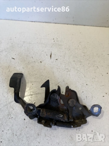 Механизъм за заключване на преден капак за Nissan Terrano 3.0D (2005)