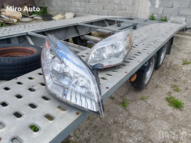 Ляв фар от Рено Меган 3 - 2008г - 2013г