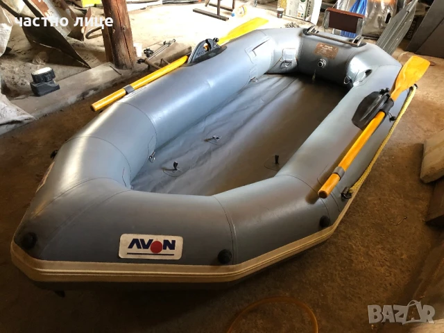 Надуваема лодка AVON