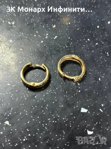 Златни обеци