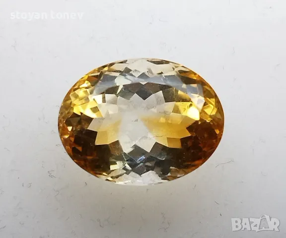 Рядък двуцветен цитрин с невероятен блясък и тегло 11.63кт.! Нов!, снимка 11 - Други - 47963465