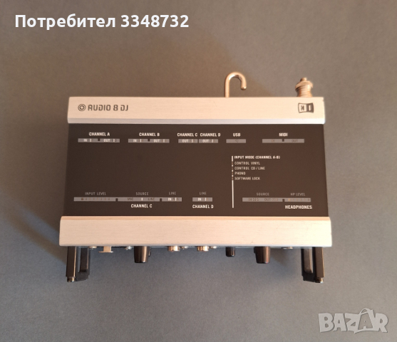 Звукова карта Native Instrument Audio 8 и контролер Kontrol X1 с кейс, снимка 7 - Друга електроника - 44595239