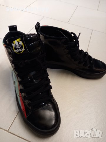 ADIDAS оригинални кецове, снимка 10 - Кецове - 34272645