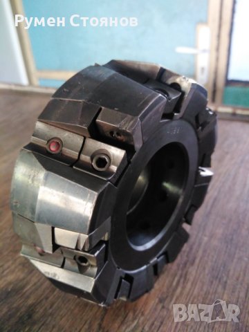 Фрезова глава със сменяеми пластини, снимка 4 - Други машини и части - 42915871