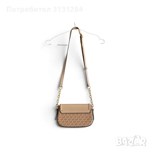 Нова чанта Michael Kors (Оригинал) — Стилна полукръгла кросбоди чанта , снимка 3 - Чанти - 55824383