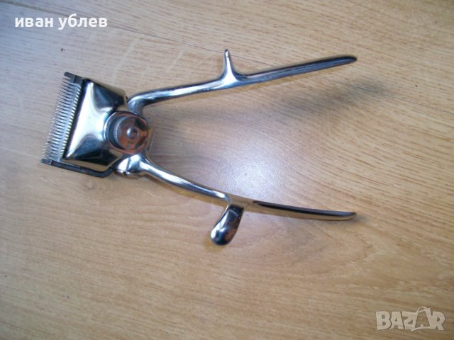 продавам ръчна машинка за постригване, снимка 2 - Колекции - 39538426