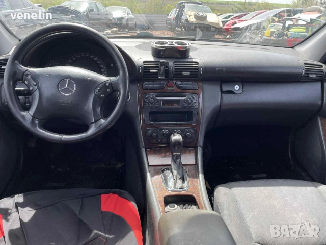 Мерцедес Ц класа 2.0компресор на части, снимка 4 - Автомобили и джипове - 52899966