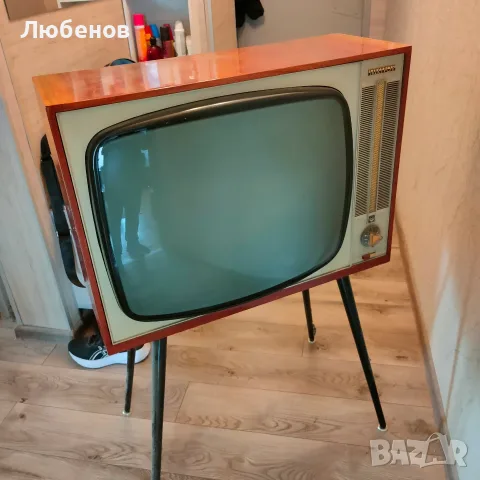 Ретро лампов телевизор Электрон УНТ-59