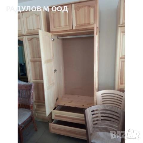 Двукрилен гардероб масив чам с надстройка и 2 чекмеджета / 33004, снимка 2 - Гардероби - 52008736