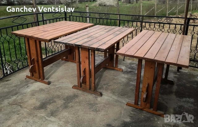 Дървена маса от орех - 3 броя