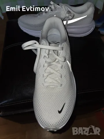 Маратонки Nike Бели, снимка 4 - Маратонки - 56484011